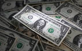 الدولار يستقر ترقبًا لبيانات التضخم الأمريكية واجتماع المركزي الأوروبي